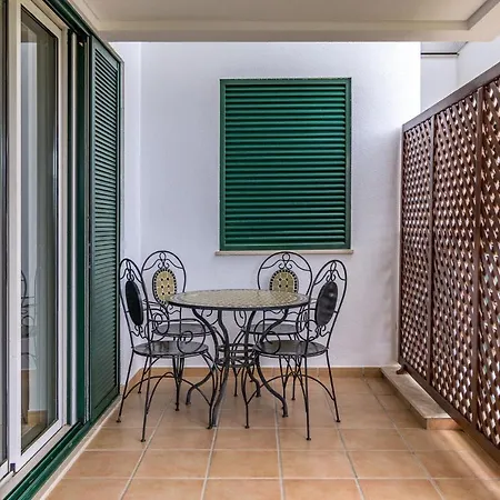Lovely 2 Bedroom In Vila Sol Golf קווארטיירה
